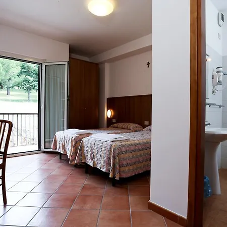 Ξενοδοχείο Divino - Casa Del Pellegrino 3*